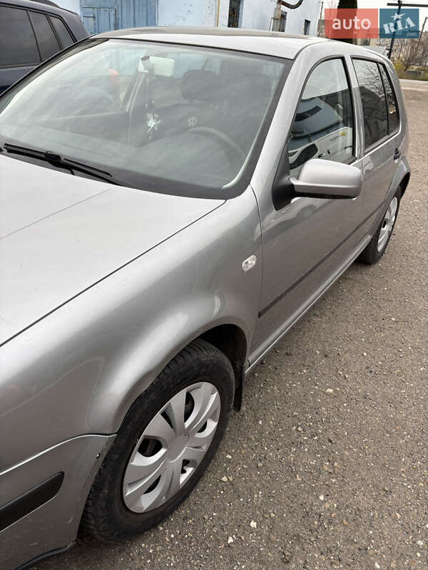 Хетчбек Volkswagen Golf 2002 в Самборі фото 2 Хетчбек Volkswagen Golf 2002 в Самборі