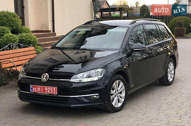 Универсал Volkswagen Golf 2017 в Стрые