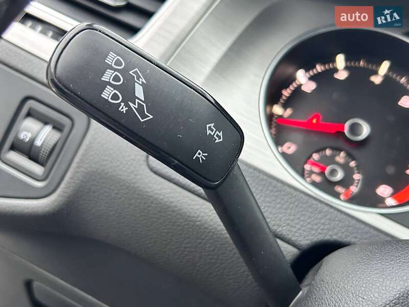 Універсал Volkswagen Golf 2015 в Одесі