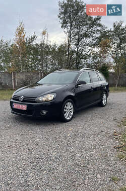 Универсал Volkswagen Golf 2011 в Сарнах