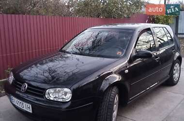 Хетчбек Volkswagen Golf 2003 в Ладижині