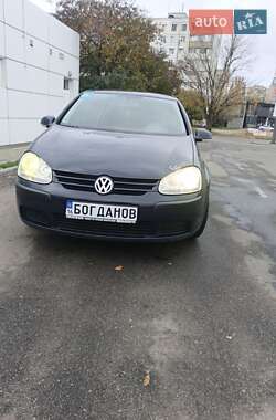 Хэтчбек Volkswagen Golf 2004 в Одессе