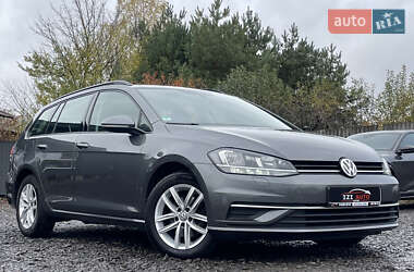Универсал Volkswagen Golf 2020 в Луцке