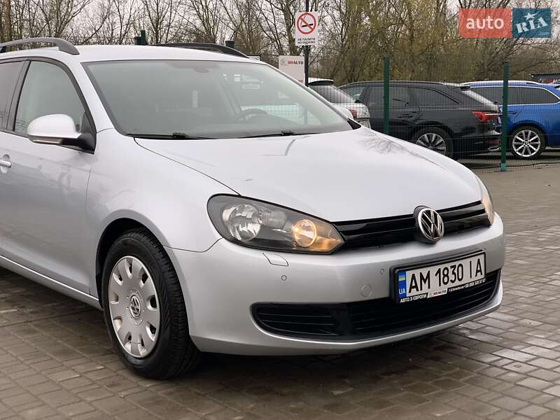Универсал Volkswagen Golf 2013 в Бердичеве
