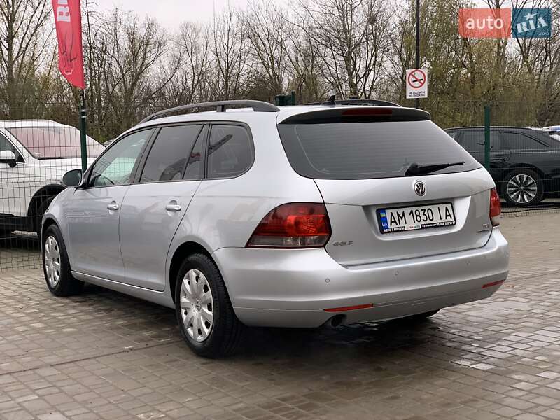 Универсал Volkswagen Golf 2013 в Бердичеве