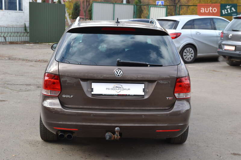 Универсал Volkswagen Golf 2012 в Луцке