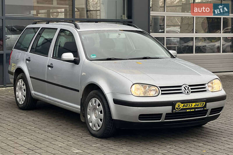 Volkswagen Golf 2002