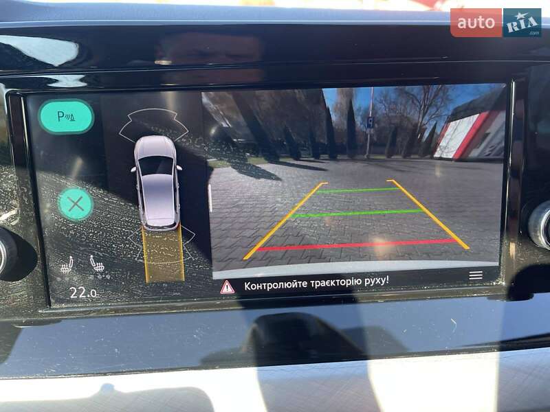 Хэтчбек Volkswagen Golf 2021 в Черновцах