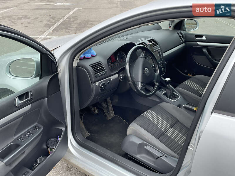 Хетчбек Volkswagen Golf 2008 в Кропивницькому фото 9 Хетчбек Volkswagen Golf 2008 в Кропивницькому