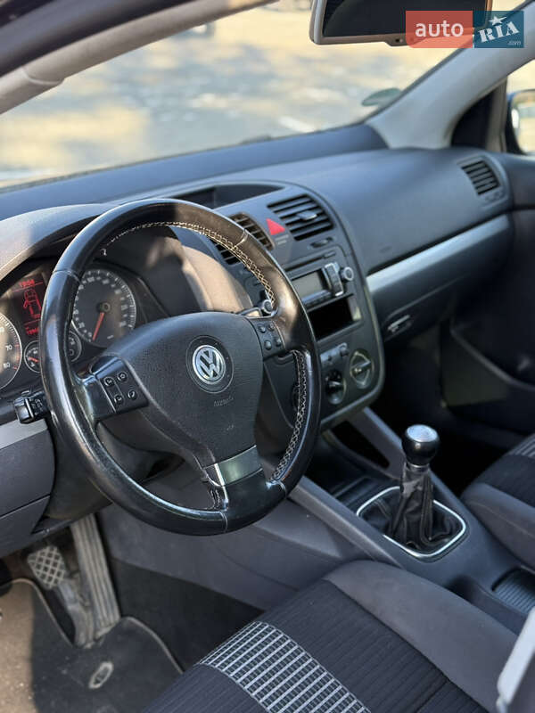 Хэтчбек Volkswagen Golf 2008 в Луцке фото 10 Хэтчбек Volkswagen Golf 2008 в Луцке