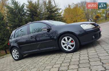 Хэтчбек Volkswagen Golf 2007 в Павлограде