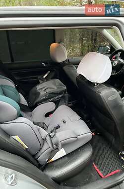 Универсал Volkswagen Golf 2001 в Малине