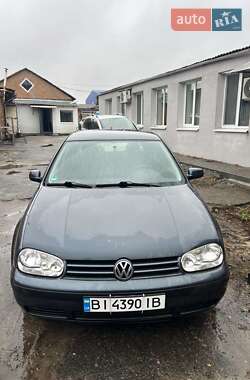 Хэтчбек Volkswagen Golf 2000 в Полтаве