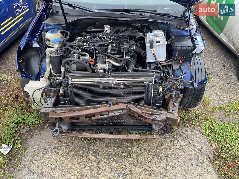 Хэтчбек Volkswagen Golf 2010 в Виннице