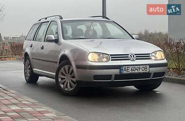 Универсал Volkswagen Golf 2000 в Днепре