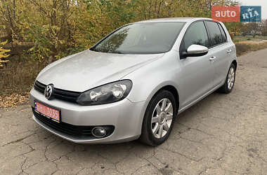 Хэтчбек Volkswagen Golf 2009 в Запорожье