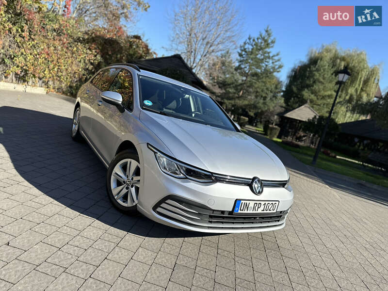 Универсал Volkswagen Golf 2021 в Калуше