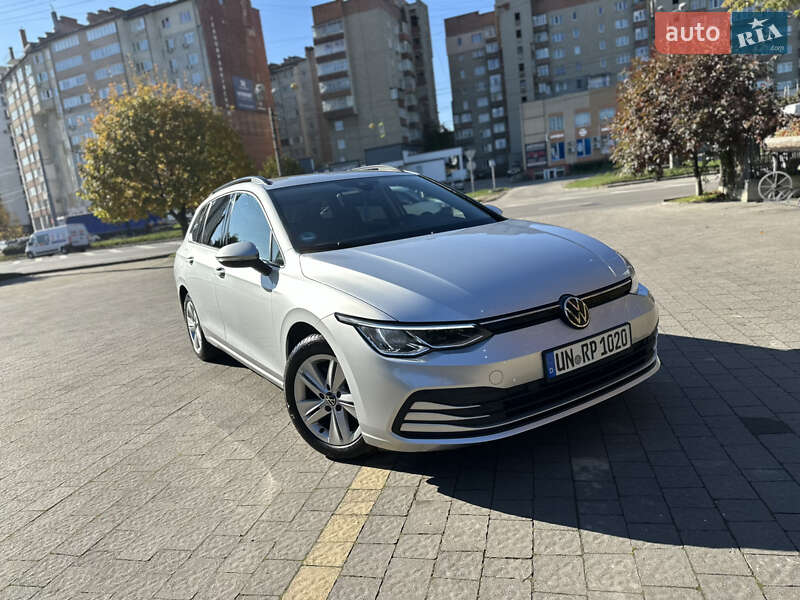 Универсал Volkswagen Golf 2021 в Калуше