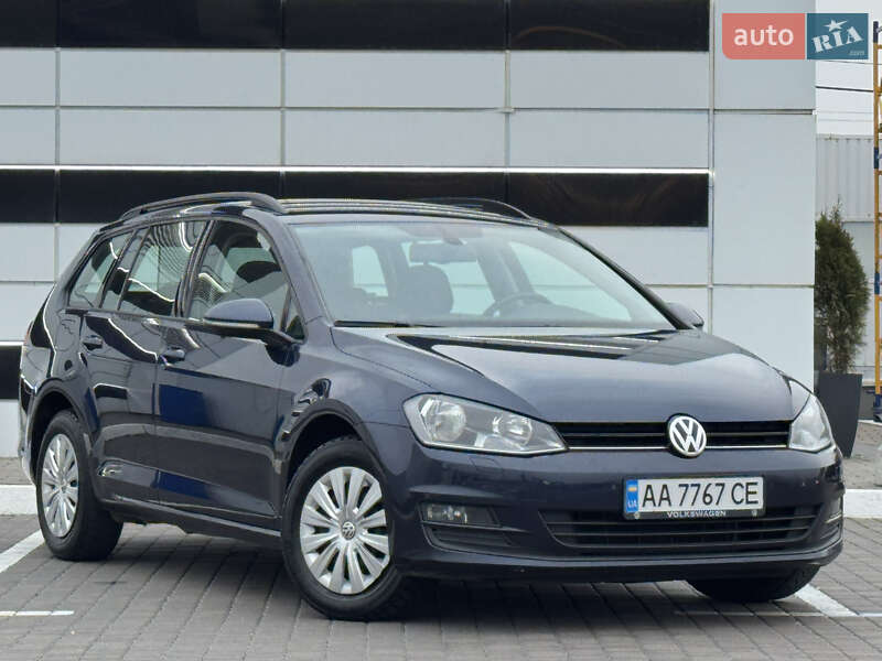 Универсал Volkswagen Golf 2013 в Киеве