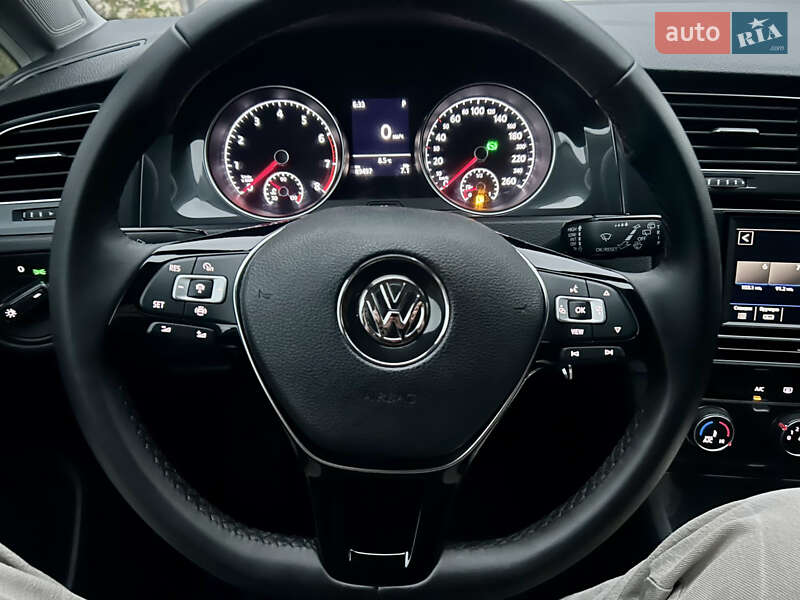 Хэтчбек Volkswagen Golf 2020 в Харькове фото 18 Хэтчбек Volkswagen Golf 2020 в Харькове