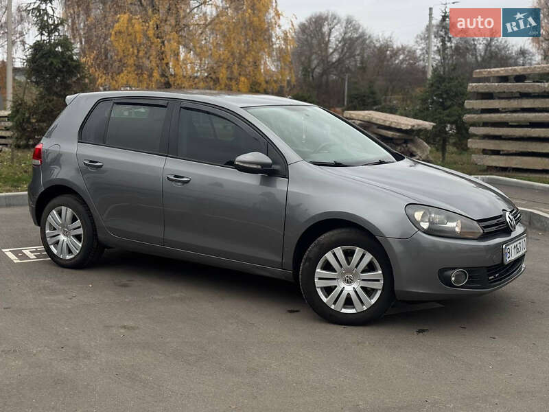 Хэтчбек Volkswagen Golf 2008 в Лубнах