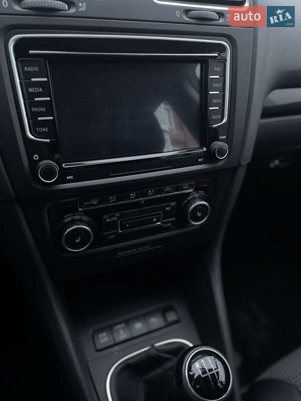 Хэтчбек Volkswagen Golf 2009 в Умани фото 46 Хэтчбек Volkswagen Golf 2009 в Умани