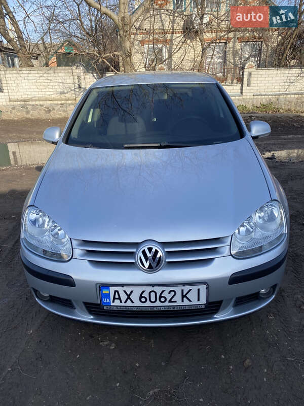 Volkswagen Golf 2005