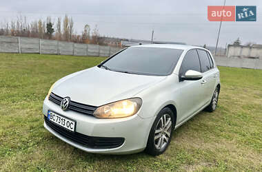 Хетчбек Volkswagen Golf 2009 в Новій Ушиці