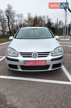 Хетчбек Volkswagen Golf 2006 в Житомирі