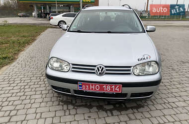 Универсал Volkswagen Golf 2003 в Борщеве