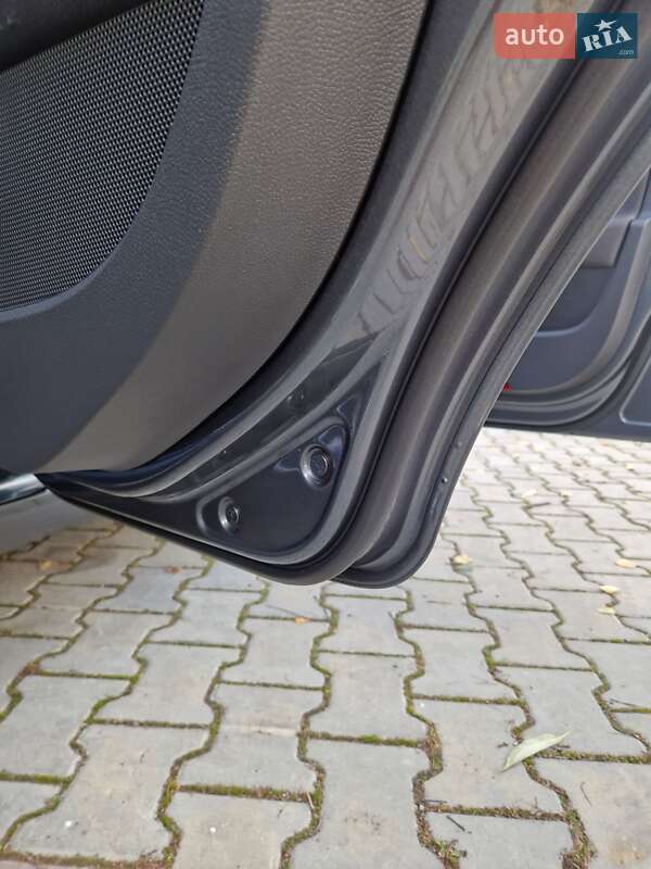 Универсал Volkswagen Golf 2008 в Стрые