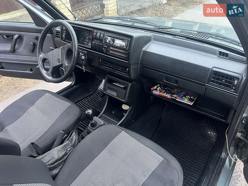 Хэтчбек Volkswagen Golf 1988 в Жмеринке