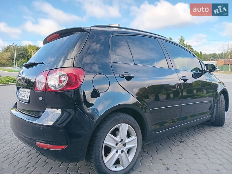 Хэтчбек Volkswagen Golf 2009 в Хмельницком