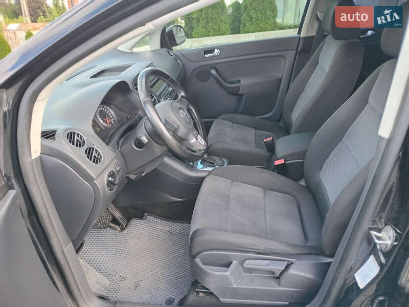 Хэтчбек Volkswagen Golf 2009 в Хмельницком