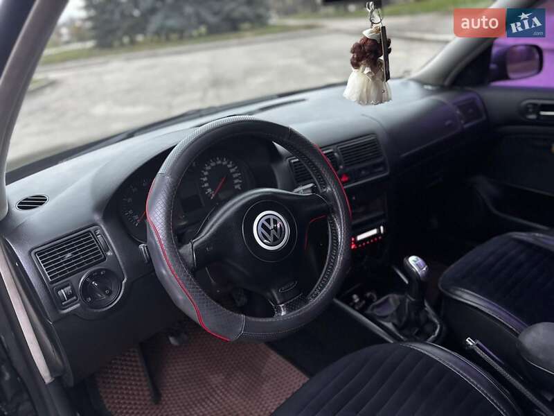 Хэтчбек Volkswagen Golf 2000 в Черкассах фото 4 Хэтчбек Volkswagen Golf 2000 в Черкассах