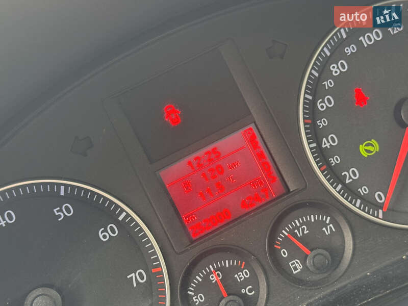 Універсал Volkswagen Golf 2008 в Запоріжжі фото 37 Універсал Volkswagen Golf 2008 в Запоріжжі