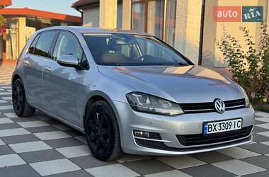 Хэтчбек Volkswagen Golf 2015 в Хмельницком