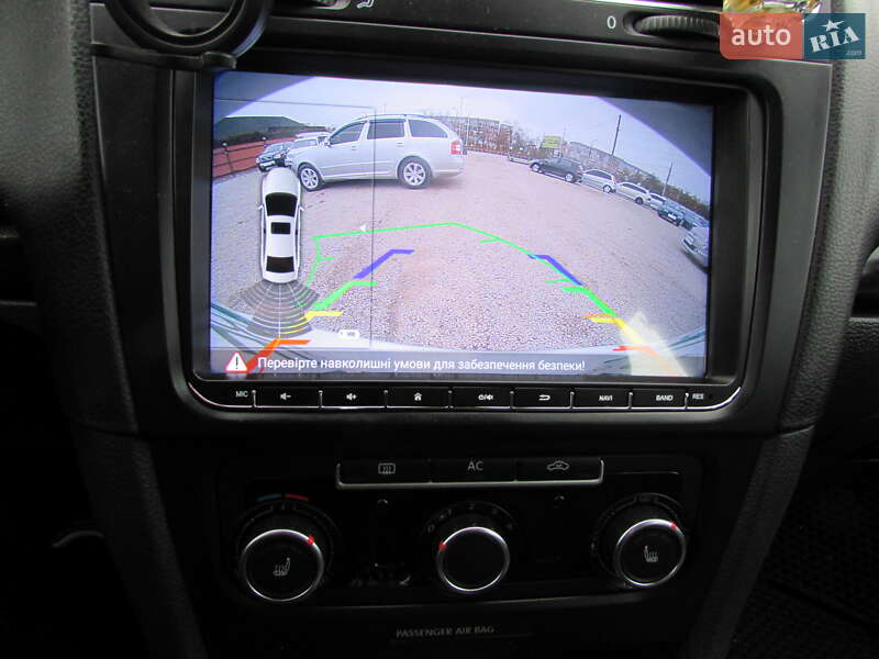 Универсал Volkswagen Golf 2012 в Кропивницком