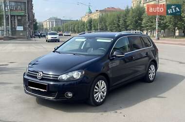 Універсал Volkswagen Golf 2012 в Києві