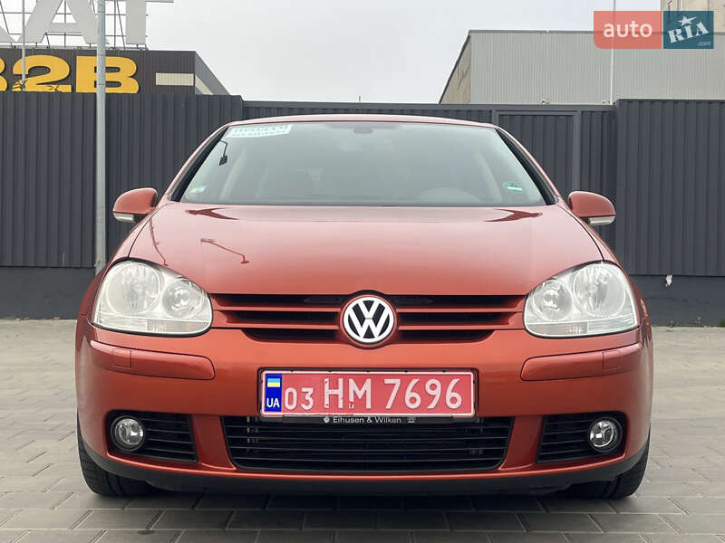 Хетчбек Volkswagen Golf 2007 в Черкасах