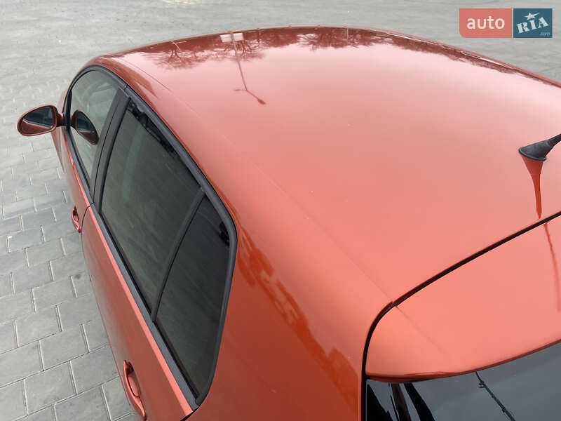 Хетчбек Volkswagen Golf 2007 в Черкасах