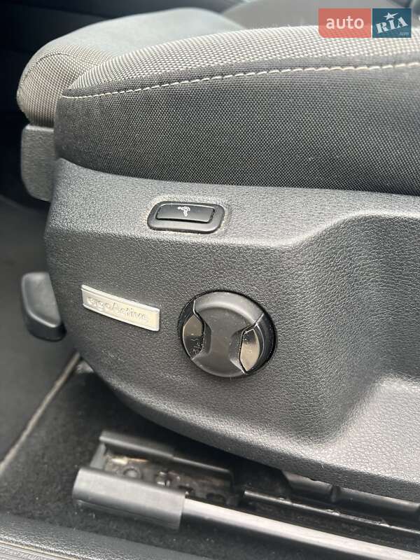 Универсал Volkswagen Golf 2019 в Львове