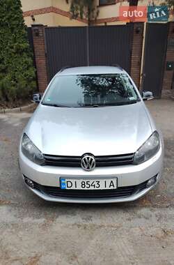 Універсал Volkswagen Golf 2012 в Києві