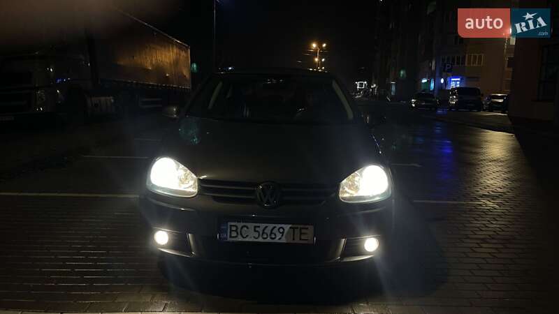 Хэтчбек Volkswagen Golf 2004 в Львове фото 9 Хэтчбек Volkswagen Golf 2004 в Львове