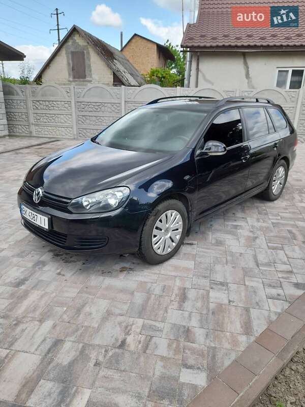 Volkswagen Golf 2011
