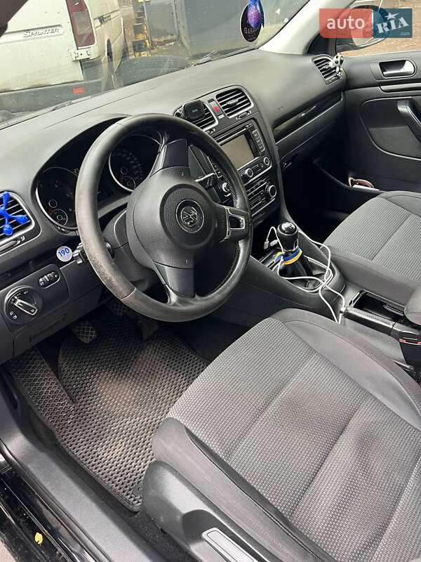 Универсал Volkswagen Golf 2009 в Львове
