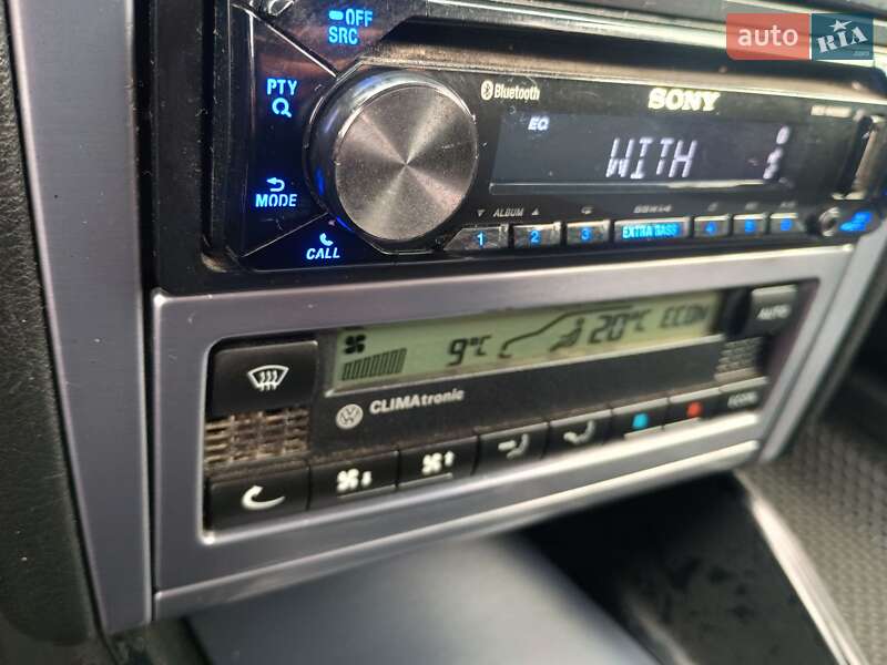 Хэтчбек Volkswagen Golf 2003 в Рогатине фото 14 Хэтчбек Volkswagen Golf 2003 в Рогатине