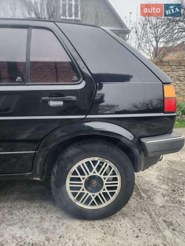 Хэтчбек Volkswagen Golf 1989 в Ровно