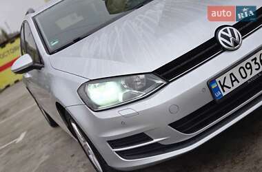 Універсал Volkswagen Golf 2013 в Києві