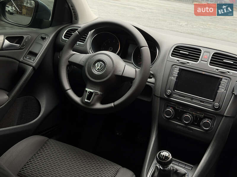 Хэтчбек Volkswagen Golf 2010 в Полтаве фото 101 Хэтчбек Volkswagen Golf 2010 в Полтаве